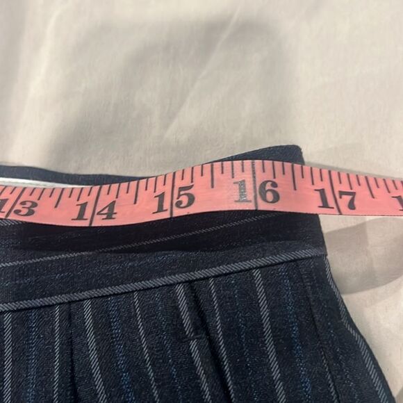 Hugo Boos wool striped man’s suit jacket and pants - Picture 10 of 13